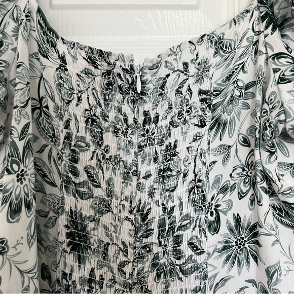 Square Neck Dress - Picture 8 of 8